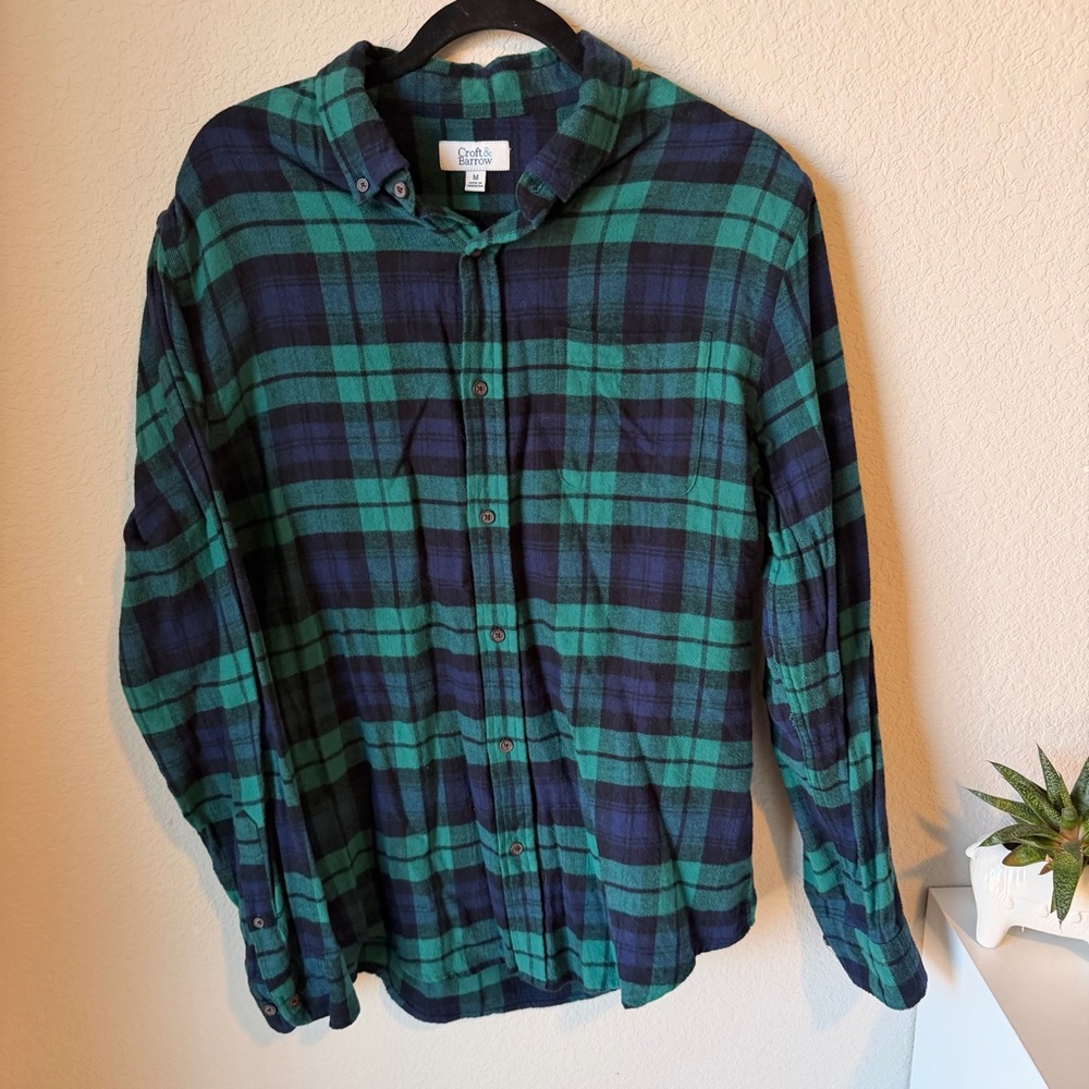 Croft & Barrow Men's Green & Navy Plaid Flannel Button Down Shirt M